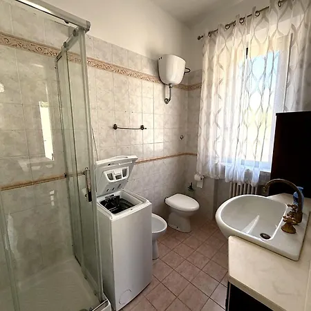 Casa Lu' 10 *