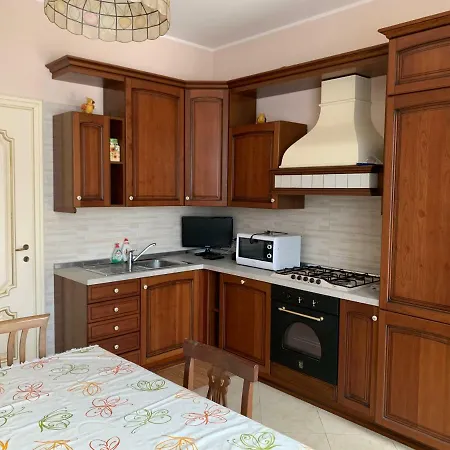 Mare & Monti Apartment *